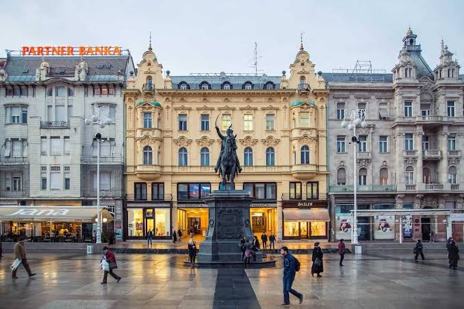 Zagreb car rental (with driver) for 12 hours
