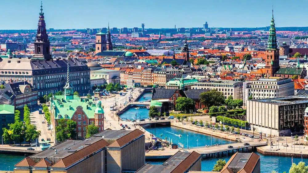 Copenhagen 1-Day Tour with driver car rental & VIP car charter for - Image 3